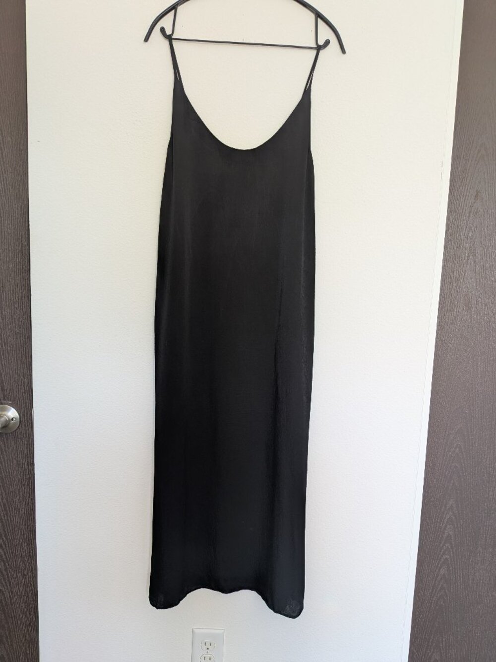 Everlane The Hammered Satin Slip Dress - Black - Size 6
